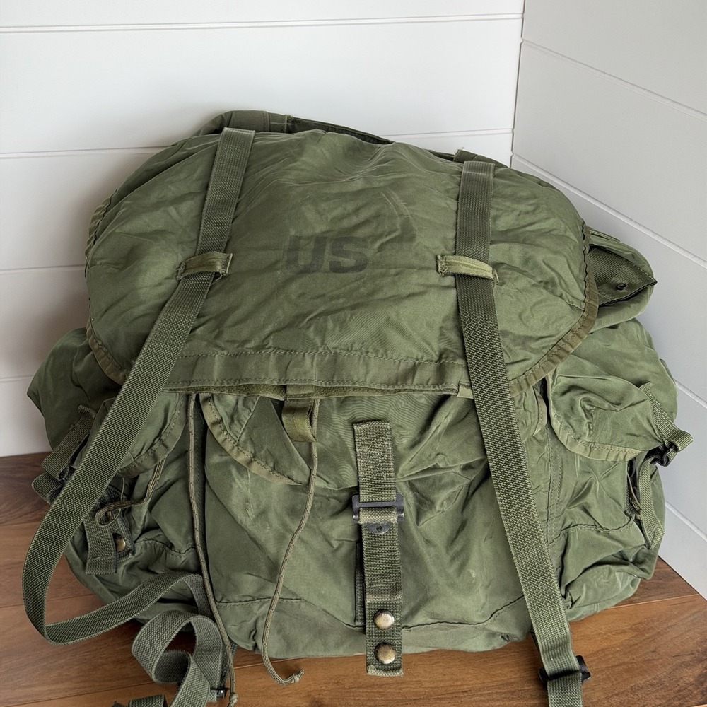 US Army LC-1 Large Combat Nylon Field Pack Backpack Militaria No‎ Frame VTG